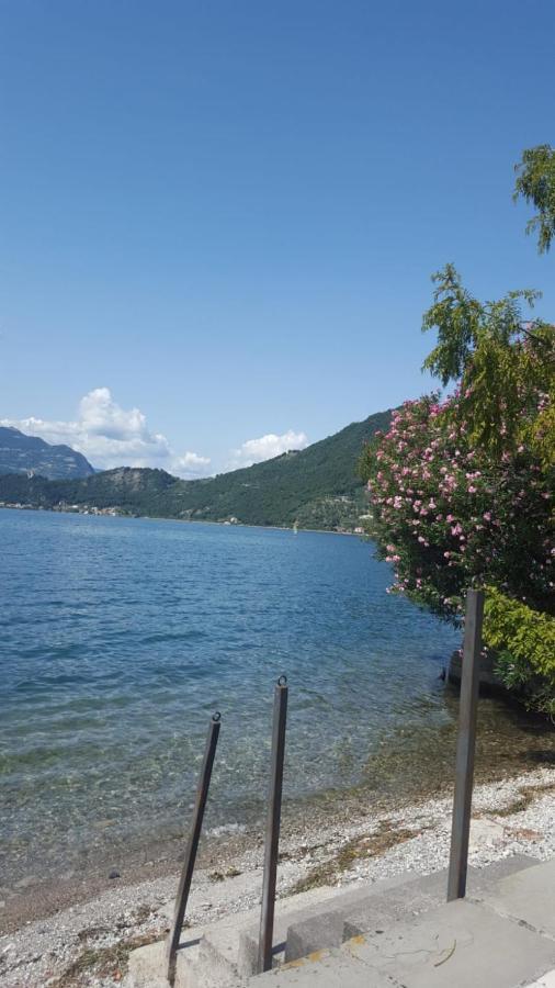 L'Oleandro Sul Lago D'Iseo B&B Sulzano Extérieur photo