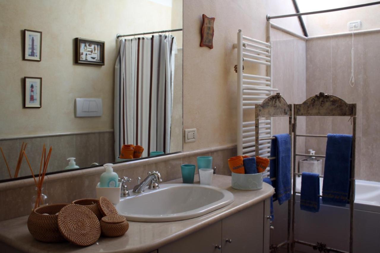 L'Oleandro Sul Lago D'Iseo B&B Sulzano Extérieur photo